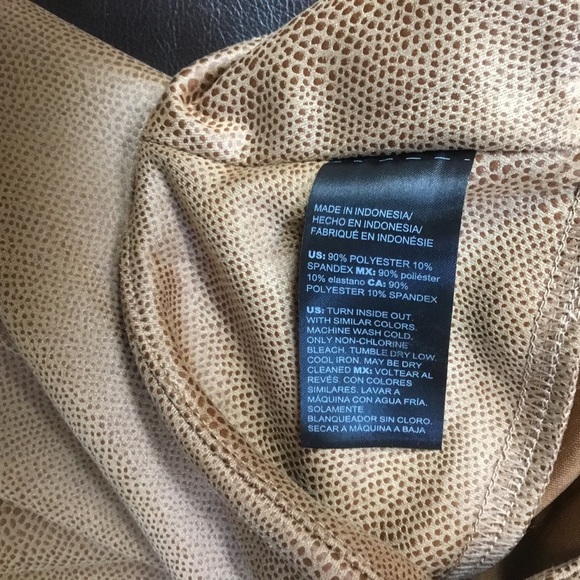 WHBM snake ultra suede legging. - Picture 11 of 12